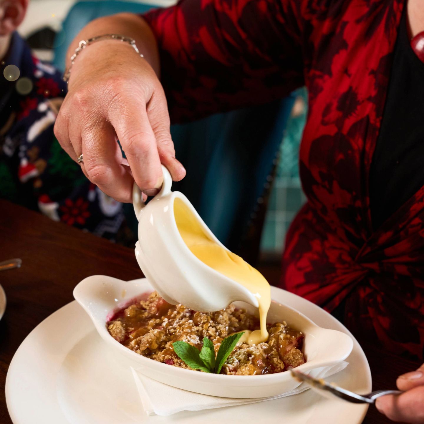 Christmas Day 2025 Lunch, Dinner & Dining at The Pear Tree Cleethorpes in Humberston